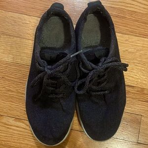 Grey Allbirds